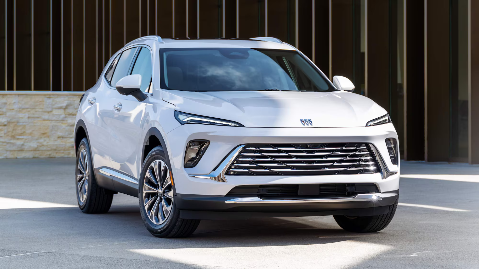 A white 2025 Buick Envision parked in Rockford, IL