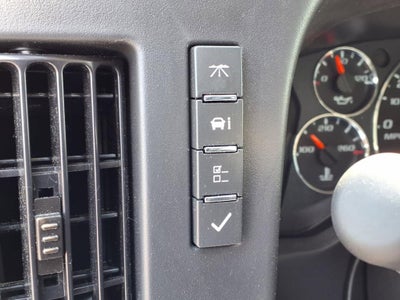 2025 Chevrolet Express Cutaway 3500 1WT