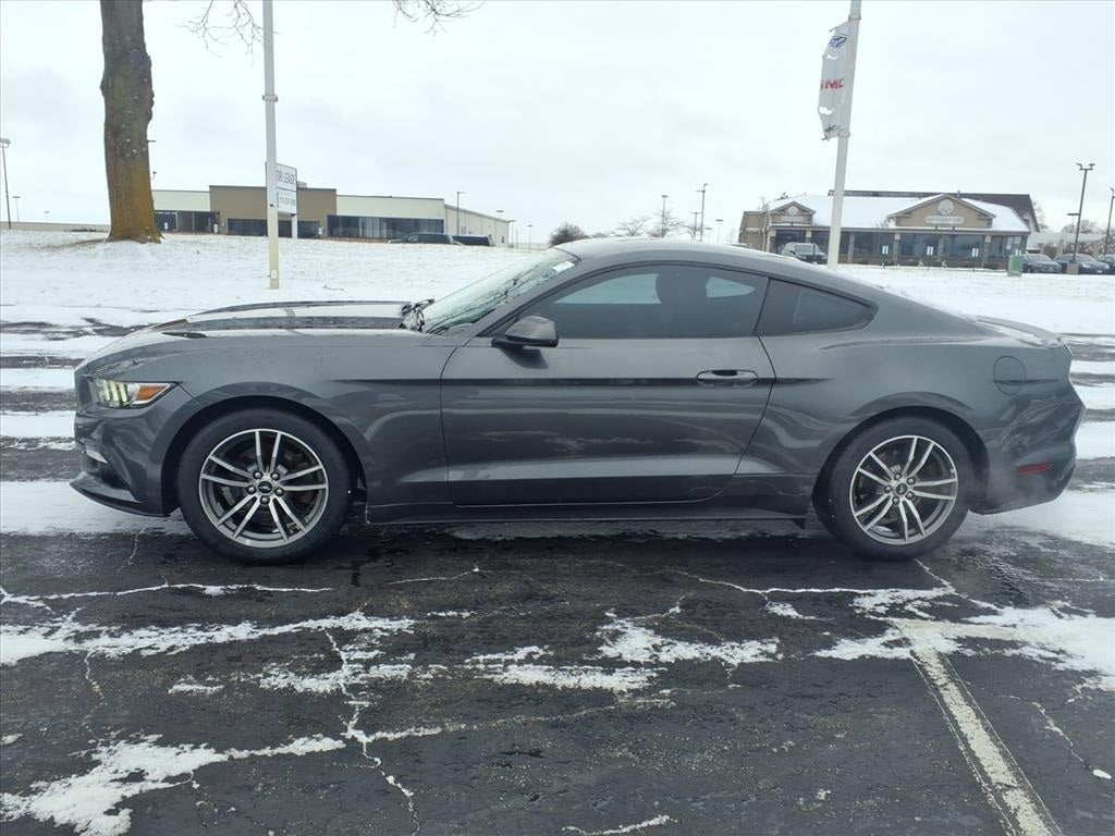 2016 Ford Mustang EcoBoost Premium
