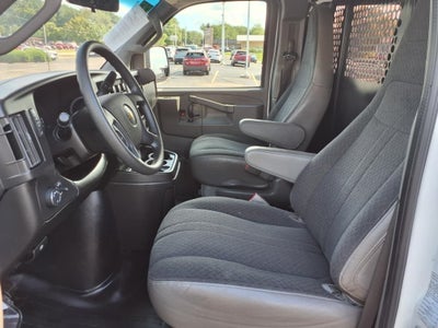 2022 Chevrolet Express 2500 Work Van Cargo