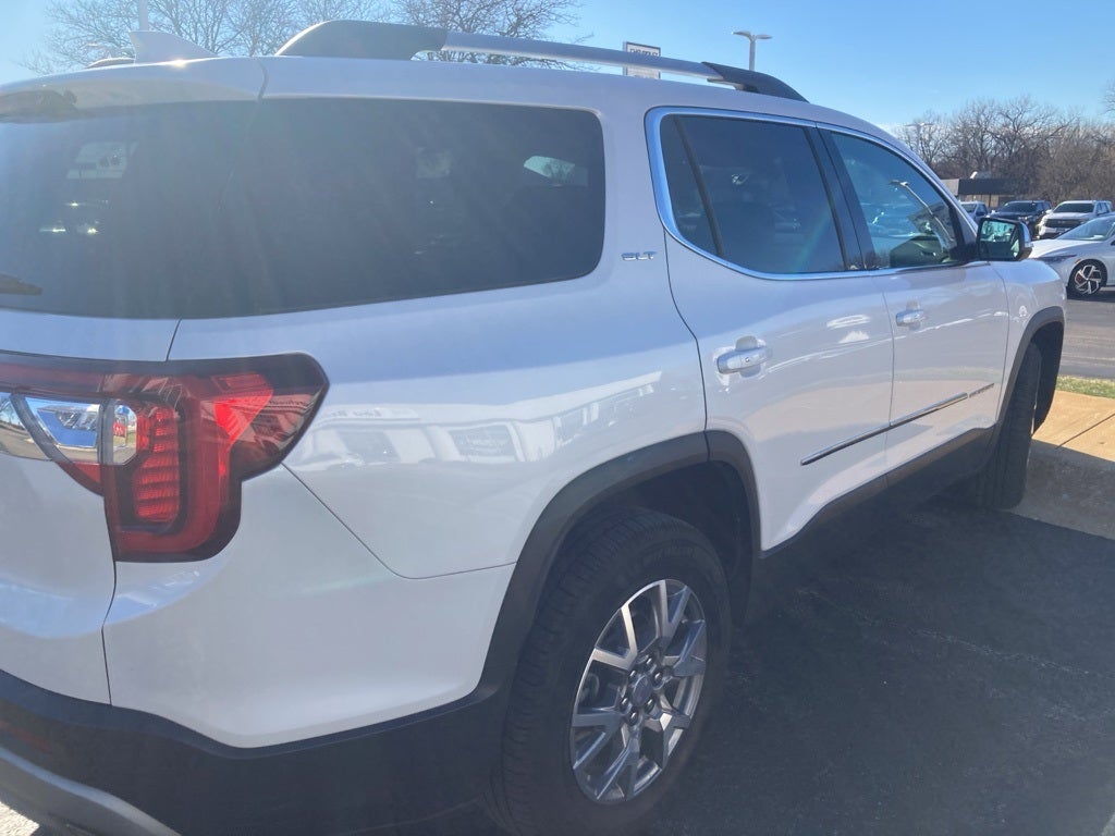 2021 GMC Acadia SLT