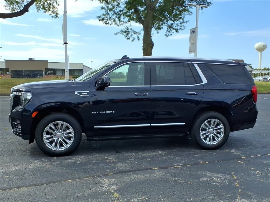 2023 GMC Yukon SLT