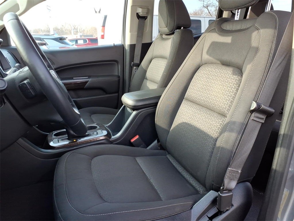 2020 GMC Canyon SLE1