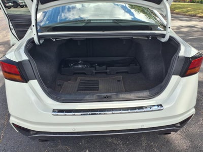 2021 Nissan Altima 2.0 SR