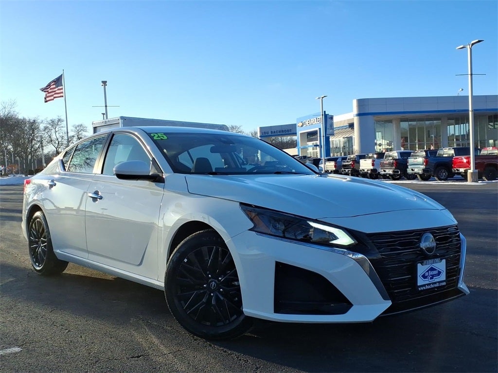 2025 Nissan Altima 2.5 SV