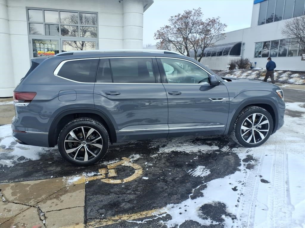 2026 Volkswagen Atlas 2.0T SEL Premium R-Line