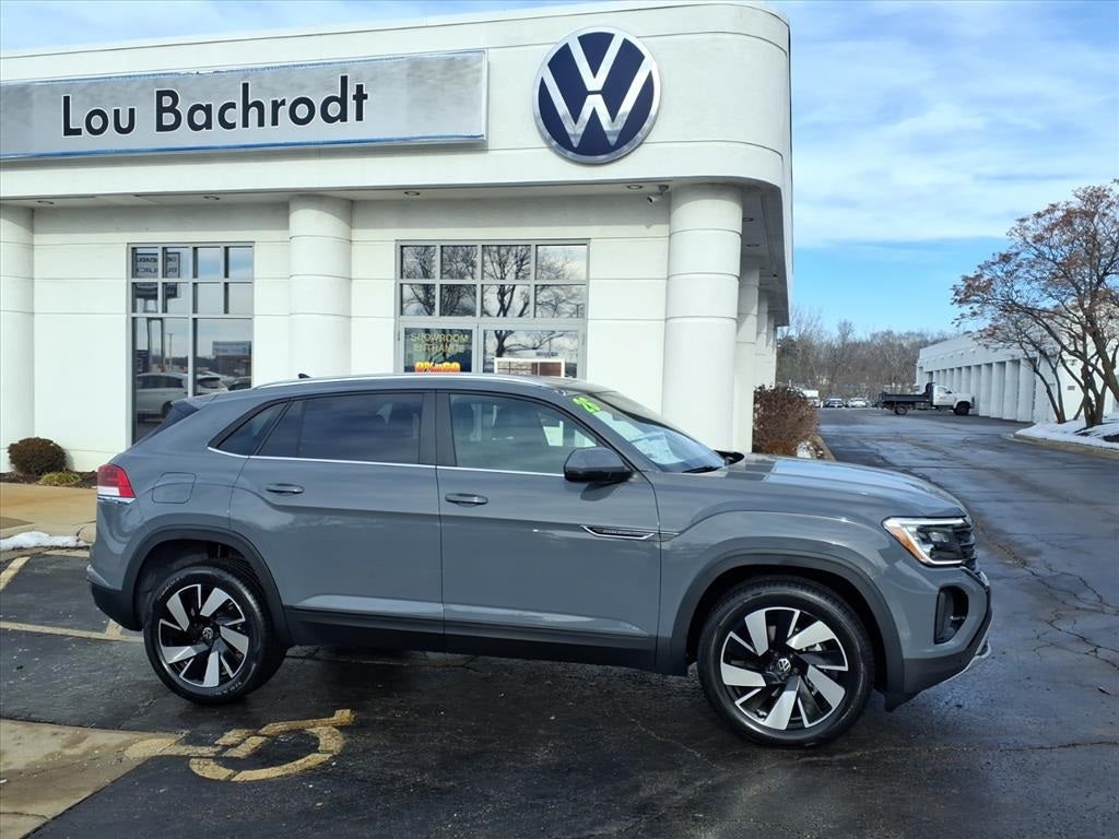 2026 Volkswagen Atlas Cross Sport 2.0T SE w/Technology