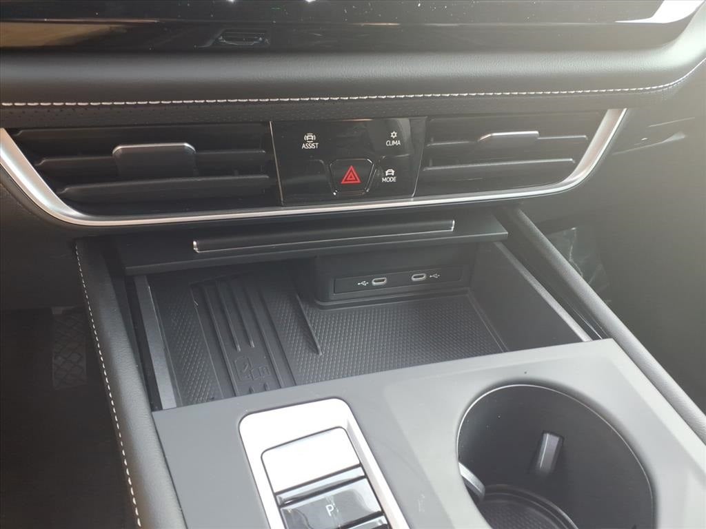 2026 Volkswagen Atlas Cross Sport 2.0T SE