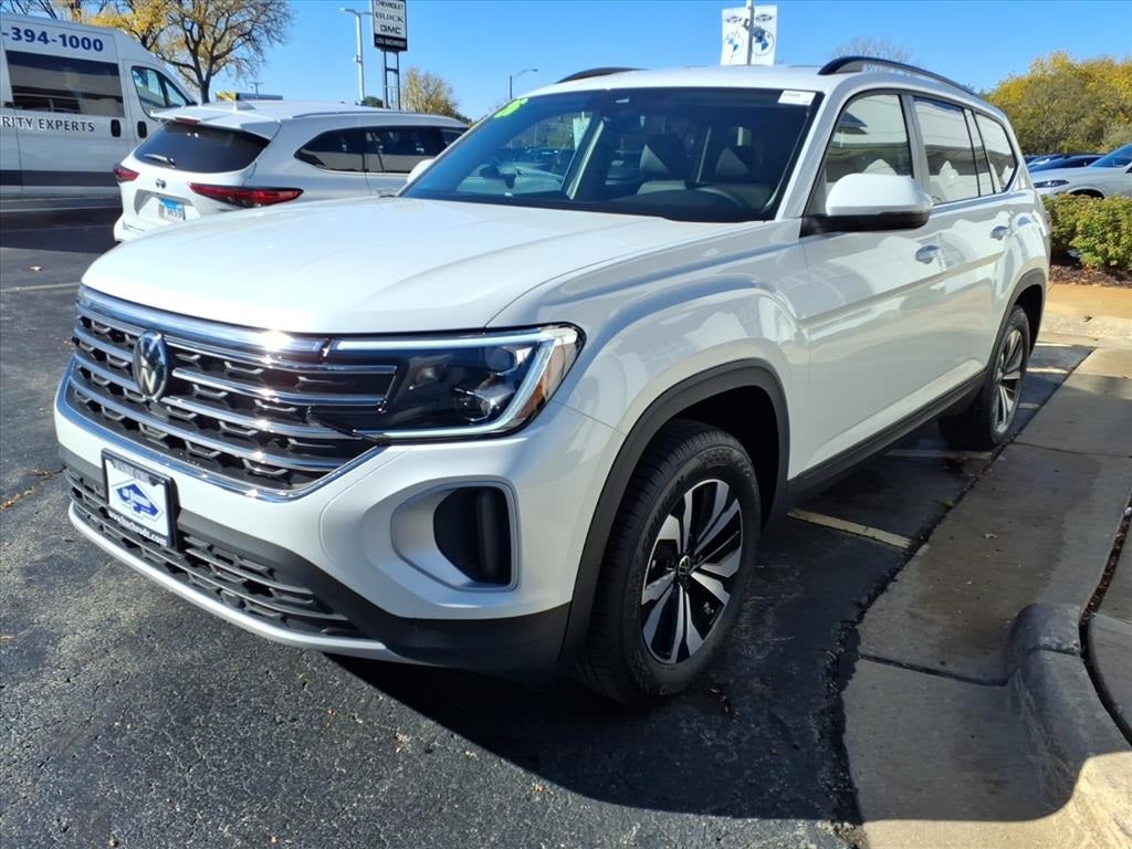 2026 Volkswagen Atlas 2.0T SE