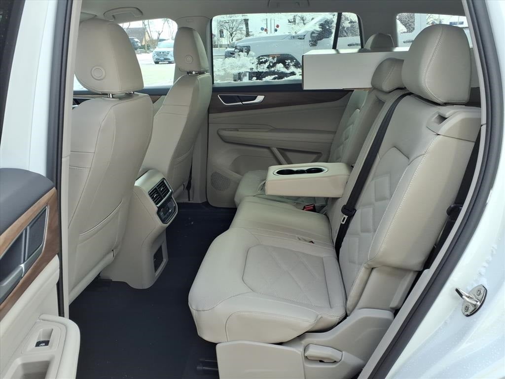 2026 Volkswagen Atlas 2.0T SE