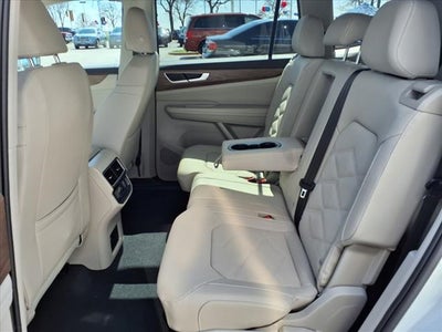 2025 Volkswagen Atlas 2.0T SE