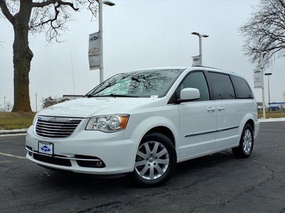 2016 Chrysler Town & Country Touring