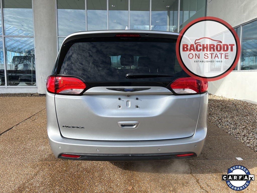 2018 Chrysler Pacifica Touring L Plus