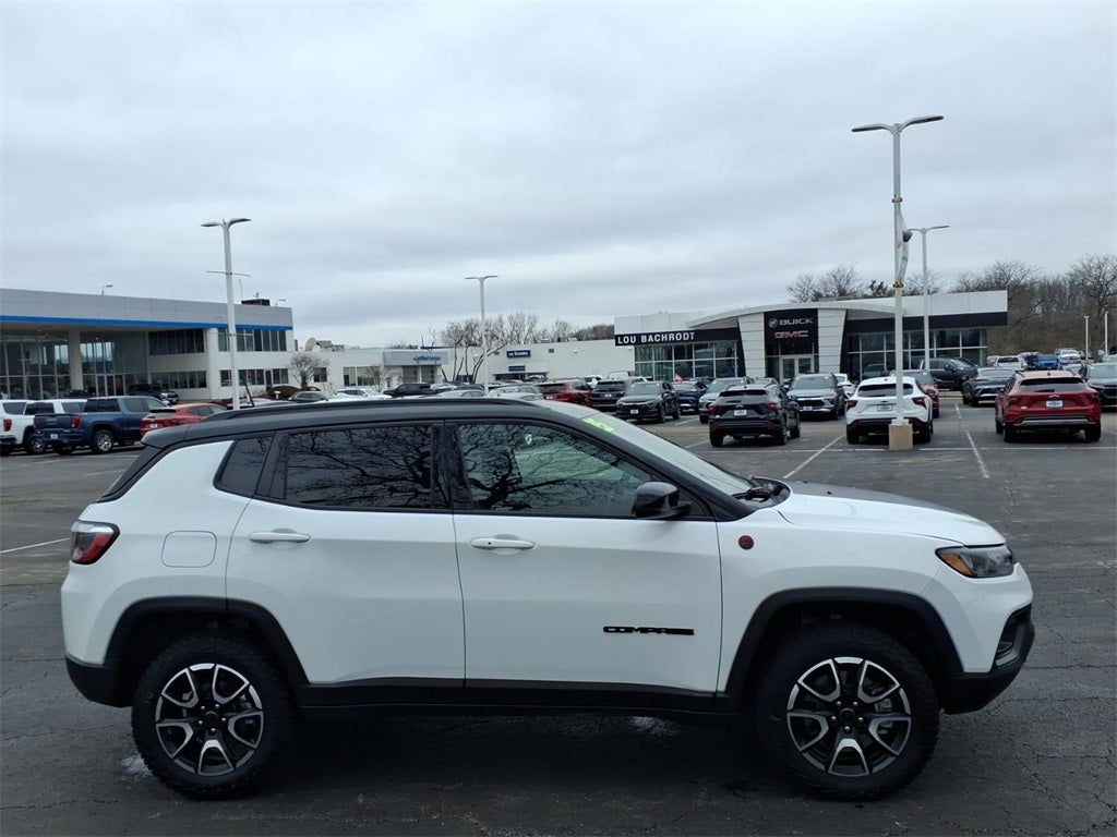 2025 Jeep Compass Trailhawk