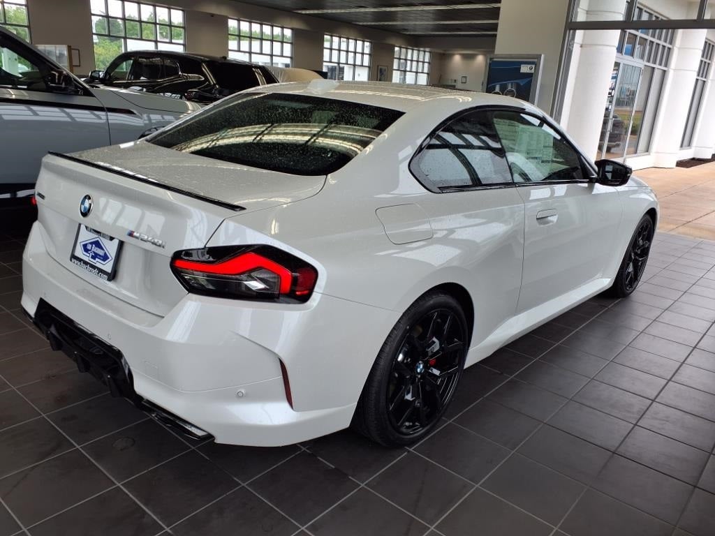 2025 BMW M240i M240i