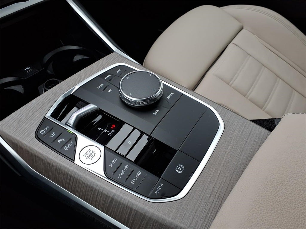 2025 BMW 330i 330i xDrive