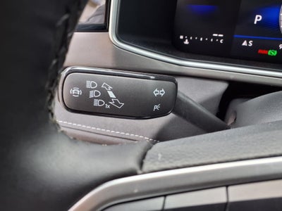 2025 Volkswagen Taos 1.5T SE Black