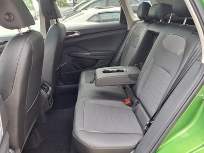 2025 Volkswagen Taos 1.5T SE Black