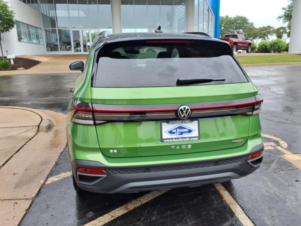 2025 Volkswagen Taos 1.5T SE Black