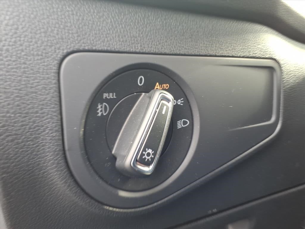 2021 Volkswagen Tiguan 2.0T SEL Premium R-Line