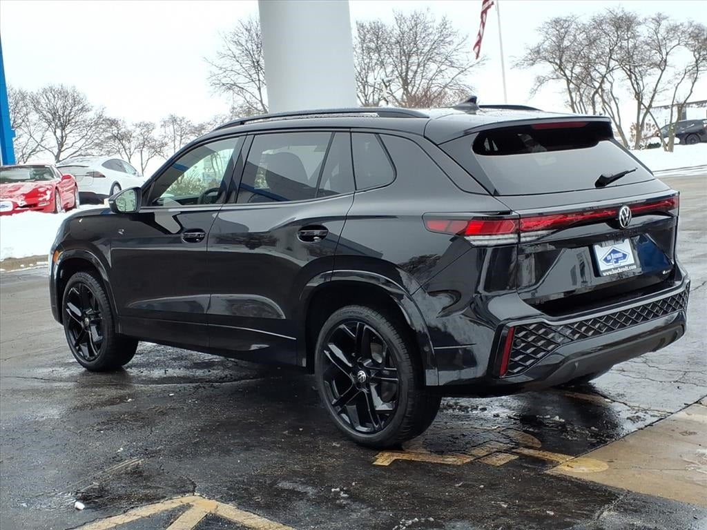 2026 Volkswagen Tiguan 2.0T SE R-Line Black