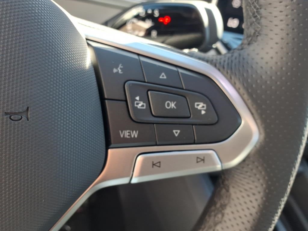 2025 Volkswagen Tiguan 2.0T SE R-Line Black