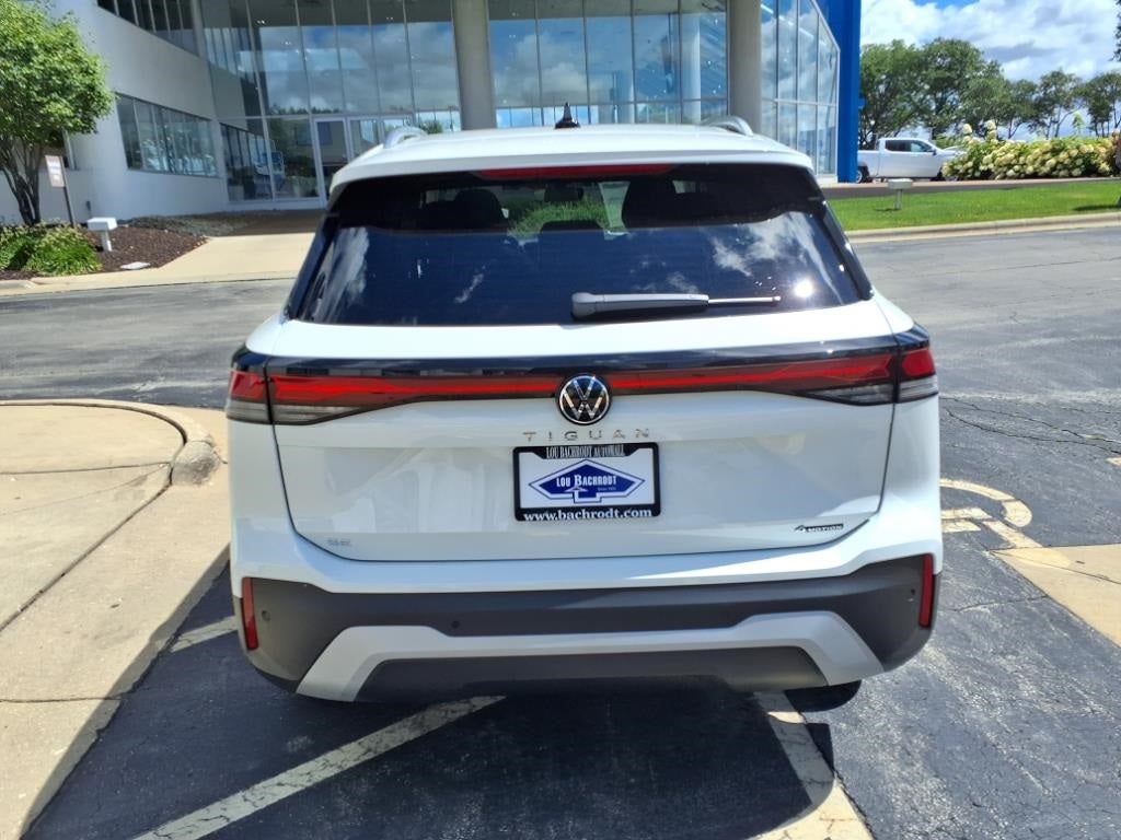 2025 Volkswagen Tiguan 2.0T SE