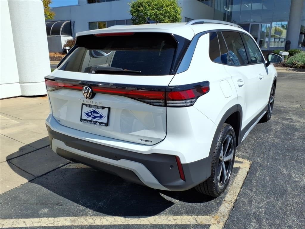 2025 Volkswagen Tiguan 2.0T SE