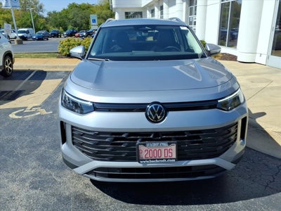 2025 Volkswagen Tiguan 2.0T SE