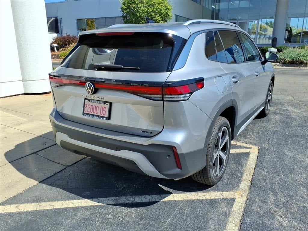 2025 Volkswagen Tiguan 2.0T SE