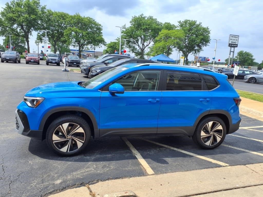 2025 Volkswagen Taos 1.5T SE