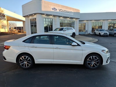 2025 Volkswagen Jetta 1.5T SE