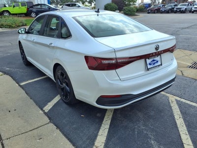 2025 Volkswagen Jetta 1.5T SE