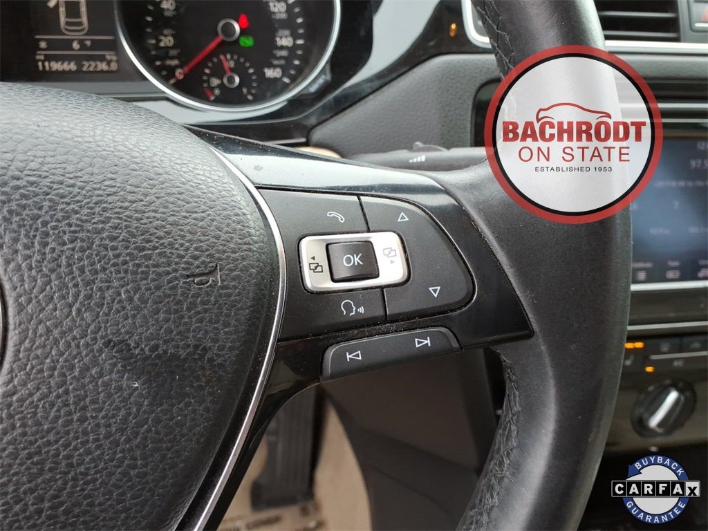 2016 Volkswagen Jetta 1.8T SEL