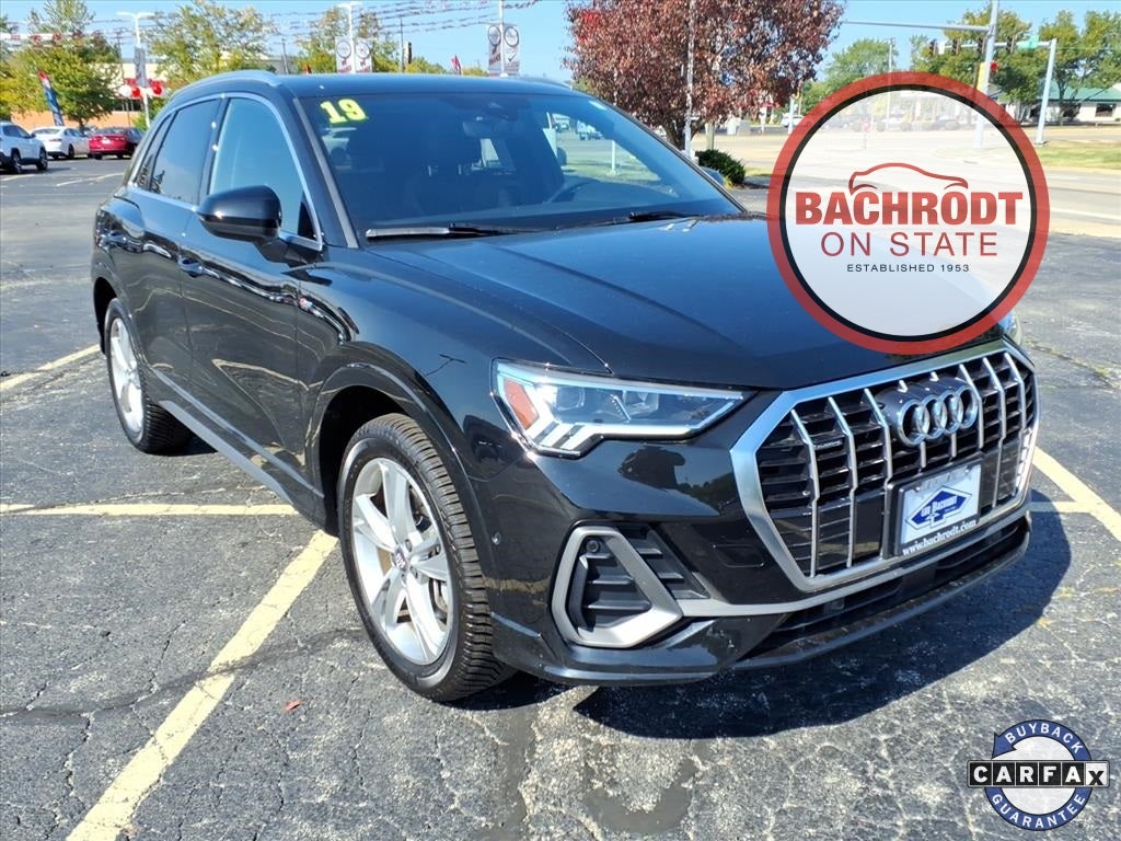 2019 Audi Q3 2.0T Prestige S line quattro