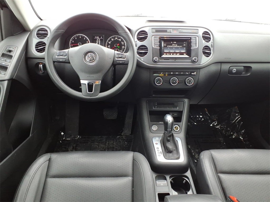 2016 Volkswagen Tiguan S