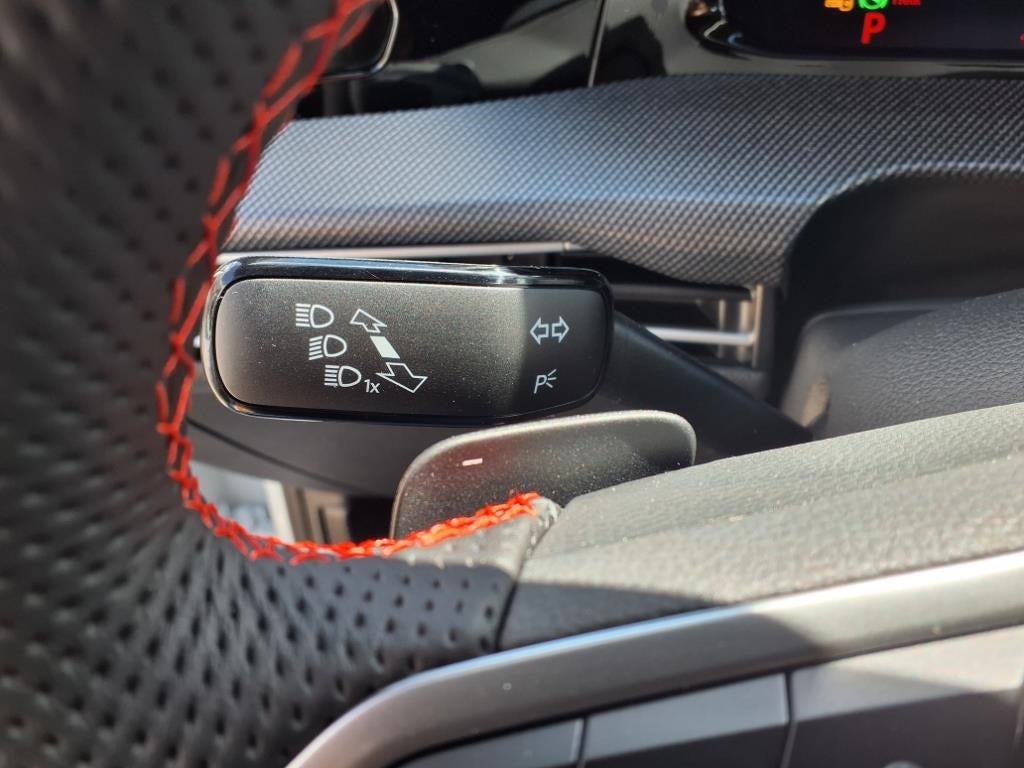 2025 Volkswagen Golf GTI 2.0T SE