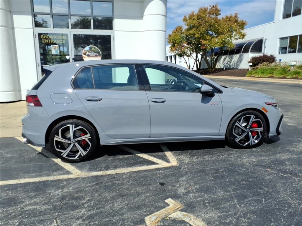 2025 Volkswagen Golf GTI 2.0T SE