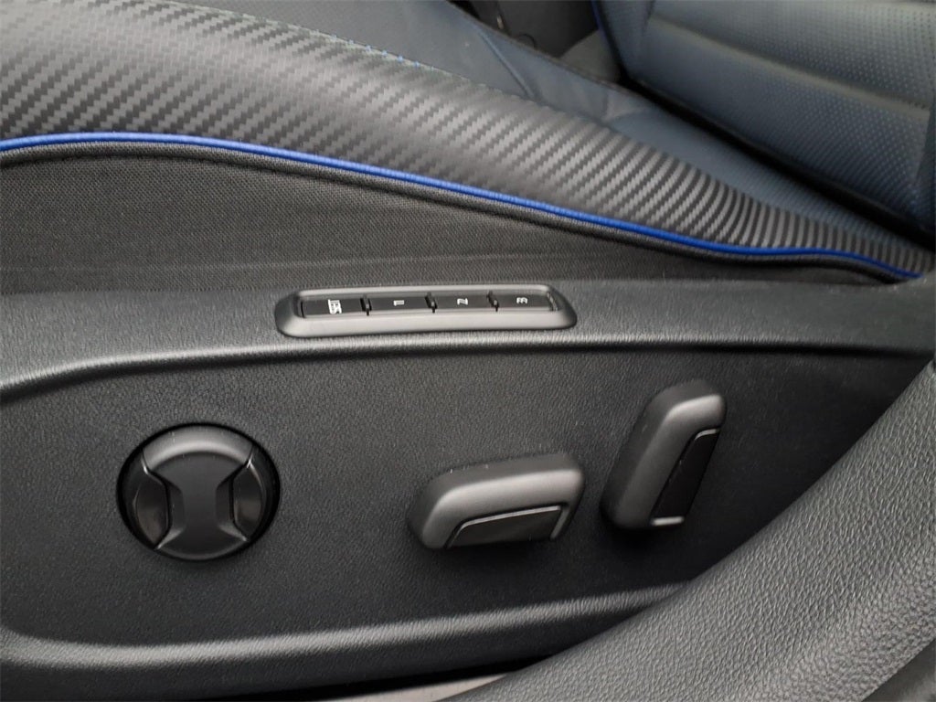 2023 Volkswagen Golf R 2.0T