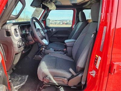 2025 Jeep Wrangler WRANGLER 4-DOOR SAHARA