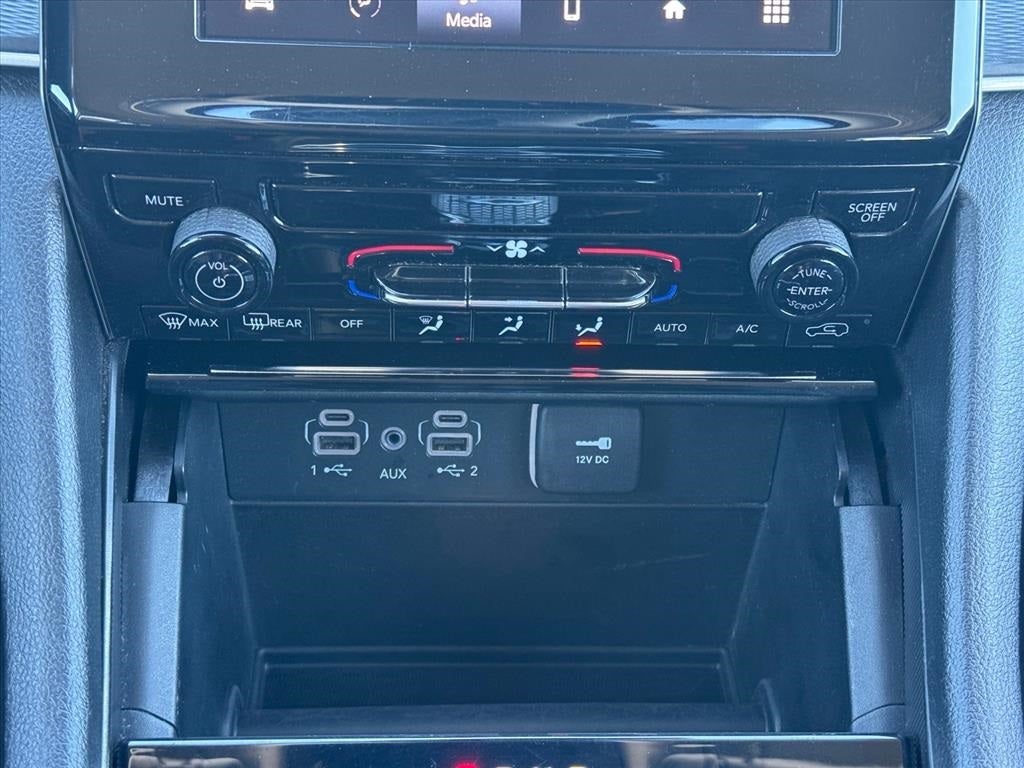 2024 Jeep Grand Cherokee Laredo 4x4