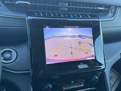 2024 Jeep Grand Cherokee Laredo 4x4