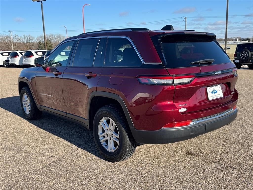 2024 Jeep Grand Cherokee Laredo 4x4
