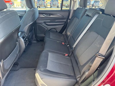 2024 Jeep Grand Cherokee Laredo 4x4