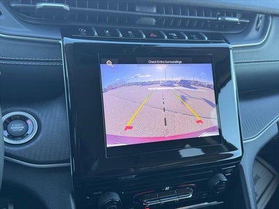 2024 Jeep Grand Cherokee Laredo 4x4