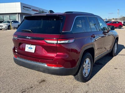 2024 Jeep Grand Cherokee Laredo 4x4