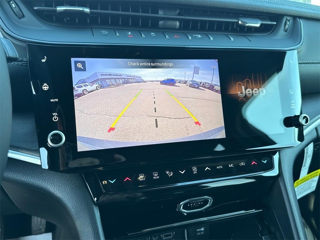 2026 Jeep Grand Cherokee GRAND CHEROKEE LAREDO ALTITUDE 4X4