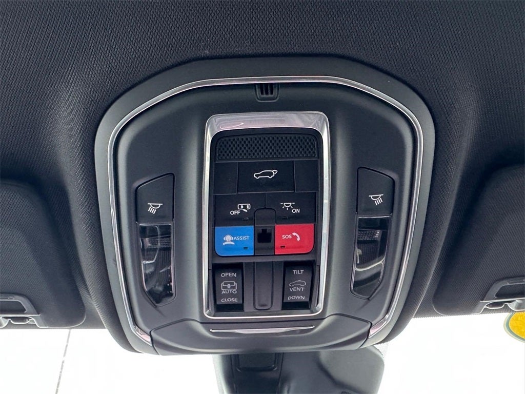 2026 Jeep Grand Cherokee GRAND CHEROKEE ALTITUDE 4X4