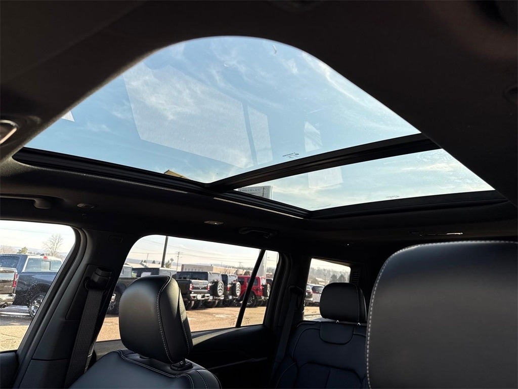 2026 Jeep Grand Cherokee GRAND CHEROKEE L LIMITED 4X4