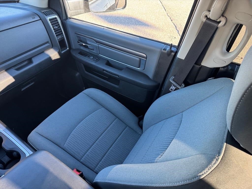 2023 RAM 1500 Classic SLT Crew Cab 4x4 5'7' Box